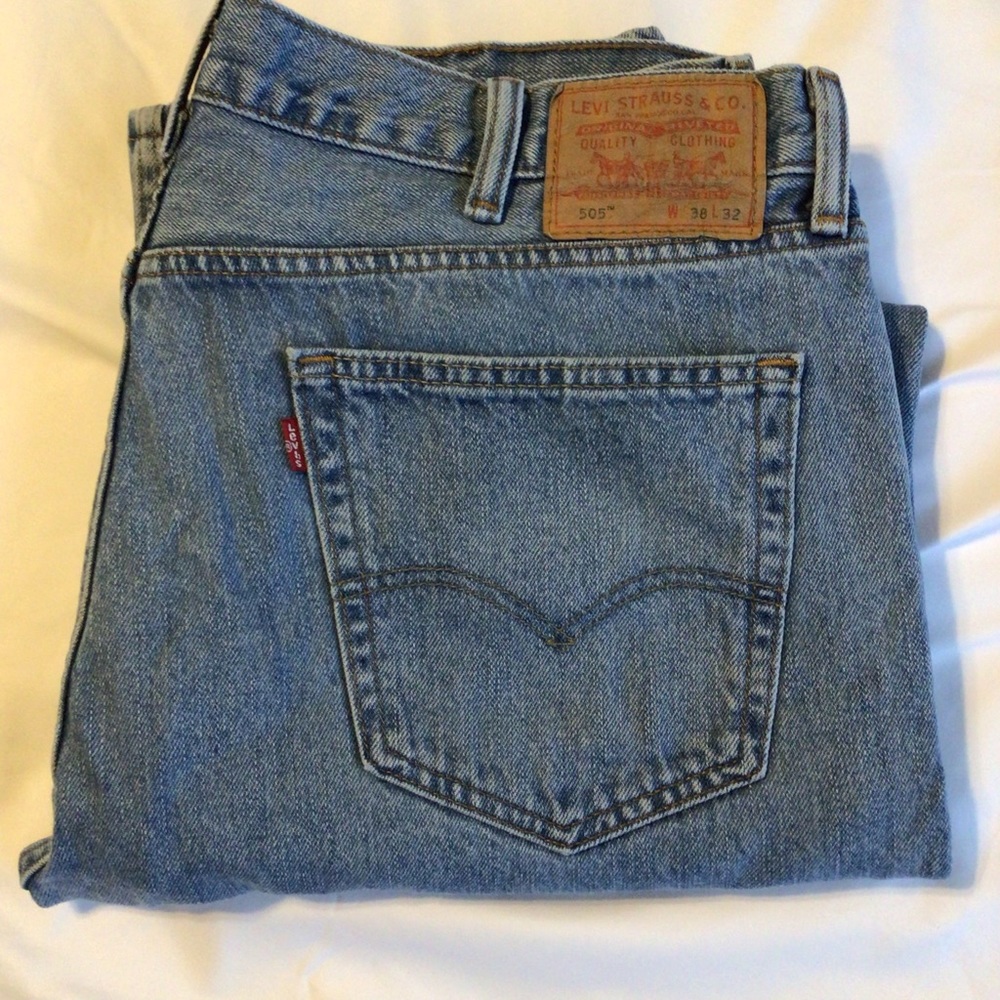 505 Levi’s made in Egypt size 38/32 100 cotton